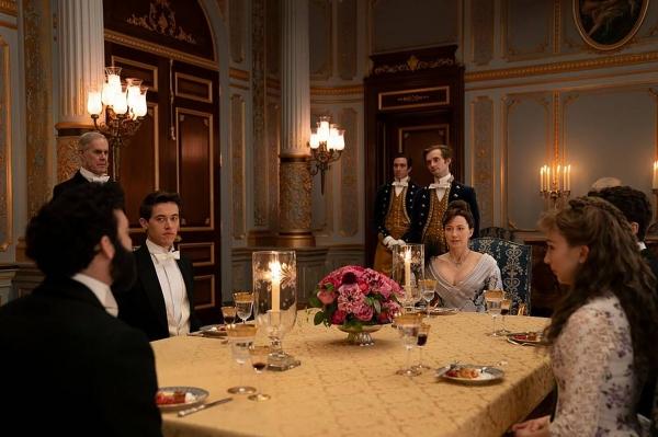 TheGildedAge_Stills_1x01_HBO_28729.jpg