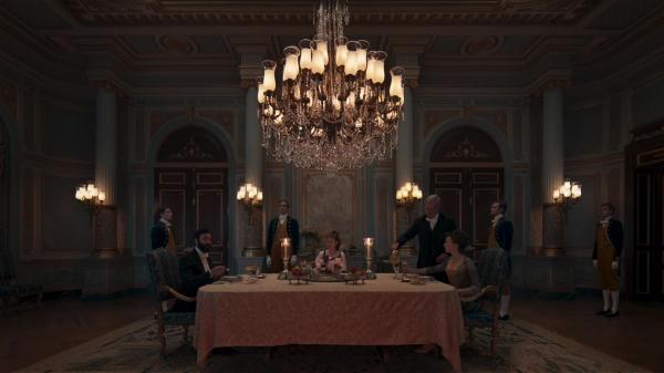 Click to view full size image
==============
The_Gilded_Age_S01E01_Never_The_New_1080p_03249.jpg The_Gilded_Age_S01E01_Never_The_New_1080p_03249.jpg