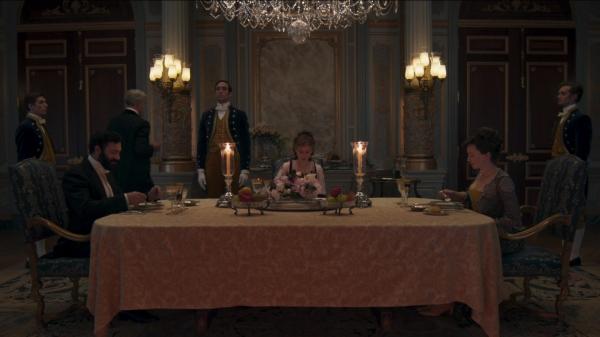 Click to view full size image
==============
The_Gilded_Age_S01E01_Never_The_New_1080p_03289.jpg The_Gilded_Age_S01E01_Never_The_New_1080p_03289.jpg