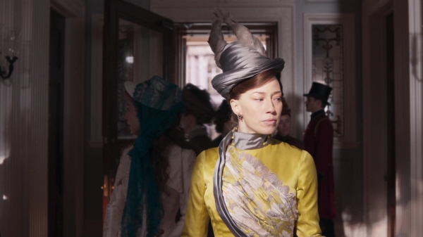 Click to view full size image
==============
The_Gilded_Age_S01E01_Never_The_New_1080p_05907.jpg The_Gilded_Age_S01E01_Never_The_New_1080p_05907.jpg