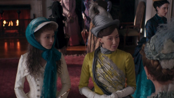 Click to view full size image
==============
The_Gilded_Age_S01E01_Never_The_New_1080p_05936.jpg The_Gilded_Age_S01E01_Never_The_New_1080p_05936.jpg