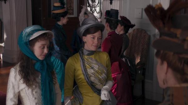 Click to view full size image
==============
The_Gilded_Age_S01E01_Never_The_New_1080p_05990.jpg The_Gilded_Age_S01E01_Never_The_New_1080p_05990.jpg