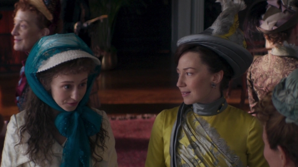 Click to view full size image
==============
The_Gilded_Age_S01E01_Never_The_New_1080p_06097.jpg The_Gilded_Age_S01E01_Never_The_New_1080p_06097.jpg