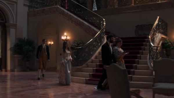 The_Gilded_Age_S01E01_Never_The_New_1080p_06934.jpg