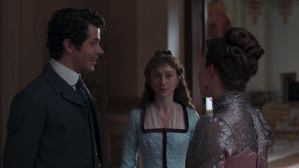 The_Gilded_Age_S01E01_Never_The_New_1080p_07540.jpg