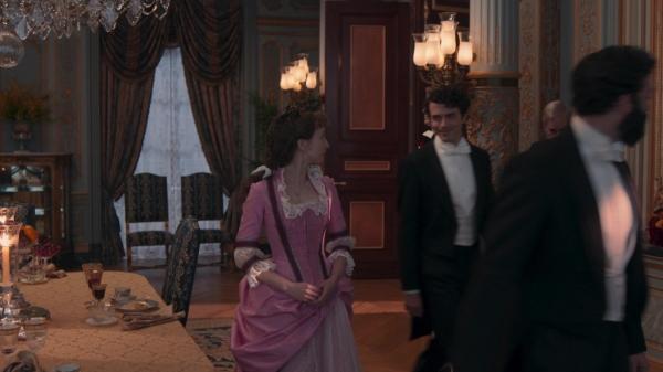 The_Gilded_Age_S01E01_Never_The_New_1080p_09416.jpg