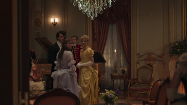 The_Gilded_Age_S01E01_Never_The_New_1080p_09987.jpg
