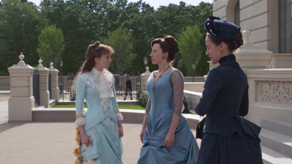 Click to view full size image
==============
The_Gilded_Age_S01E04_A_Long_Ladder_1080p_1870.jpg The_Gilded_Age_S01E04_A_Long_Ladder_1080p_1870.jpg
