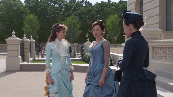 The_Gilded_Age_S01E04_A_Long_Ladder_1080p_1876.jpg