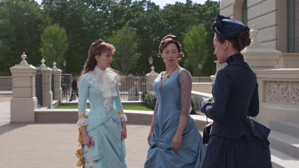 The_Gilded_Age_S01E04_A_Long_Ladder_1080p_1877.jpg