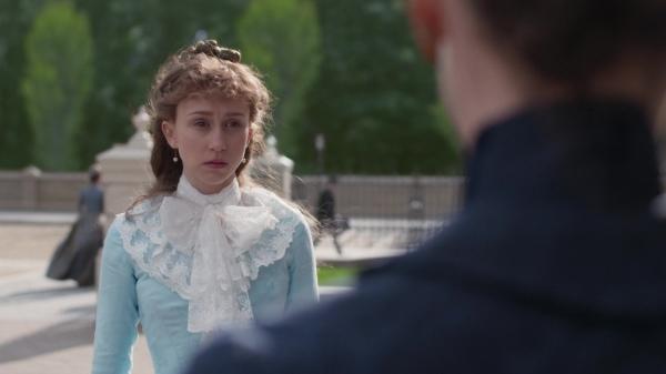 The_Gilded_Age_S01E04_A_Long_Ladder_1080p_1888.jpg