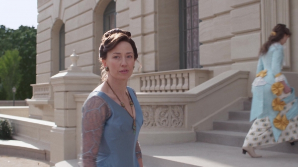The_Gilded_Age_S01E04_A_Long_Ladder_1080p_1914.jpg