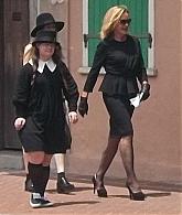 AHSCoven_Set_BTS_2013_28229~0.jpg