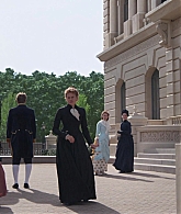 The_Gilded_Age_S01E04_A_Long_Ladder_1080p_1821.jpg